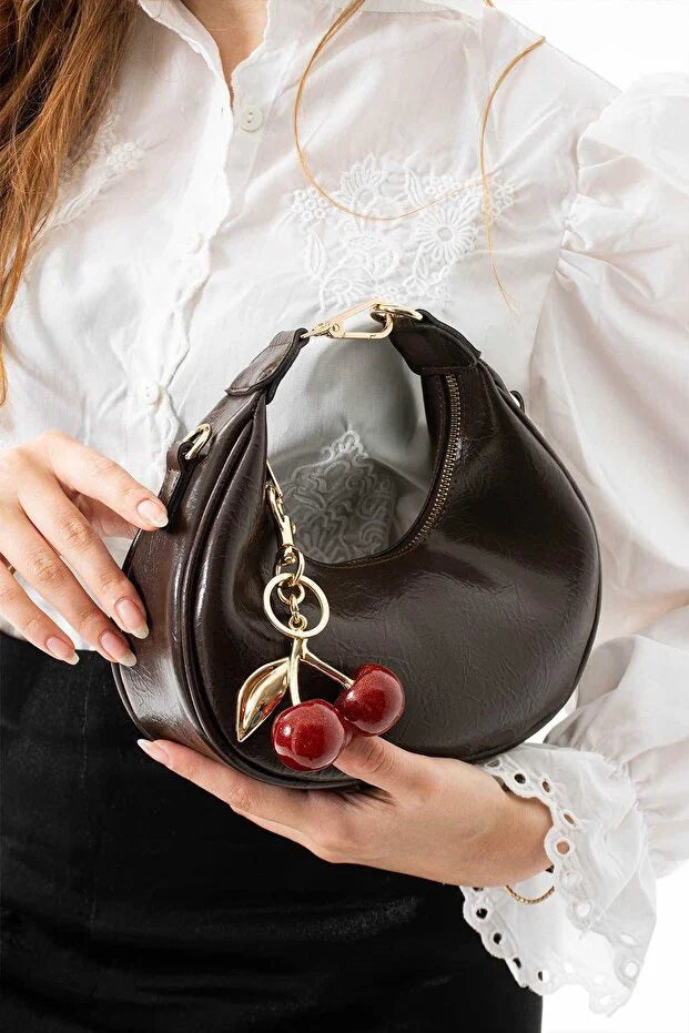 Chérie Leather