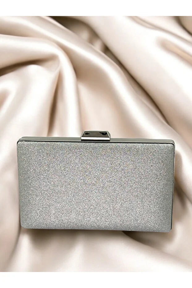 Diamond Clutch