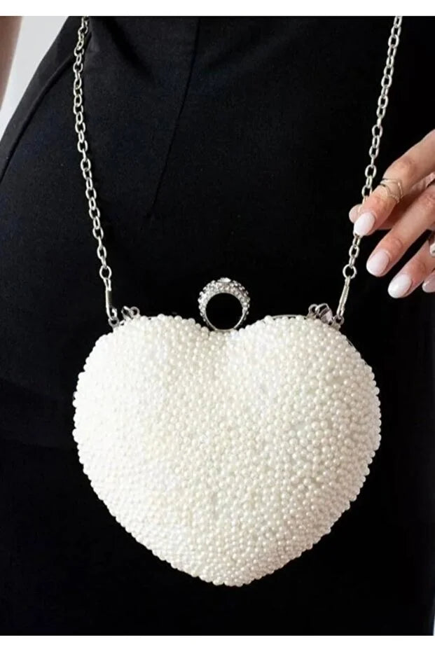 Amour Clutch