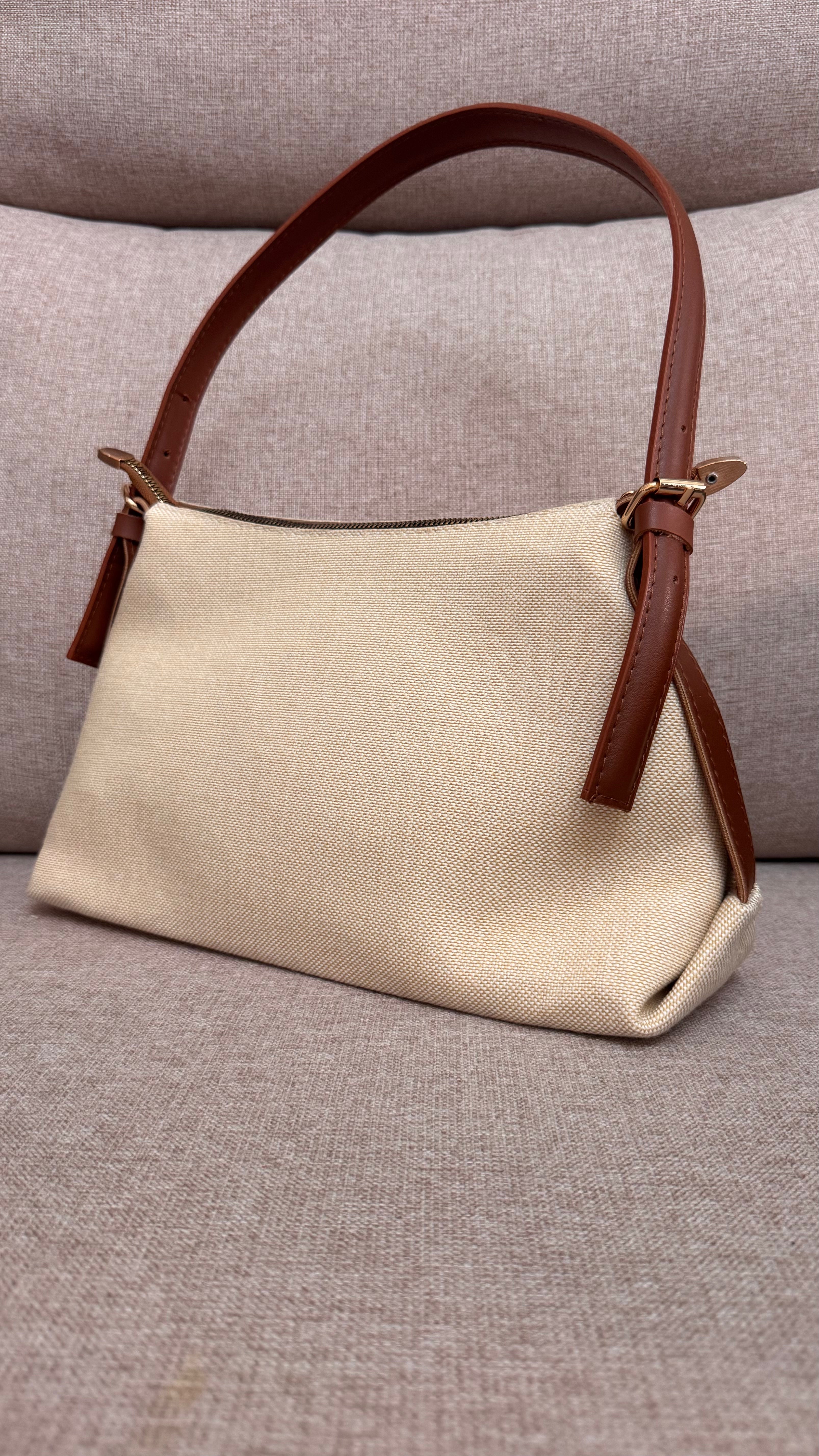 Mae Shoulder bag