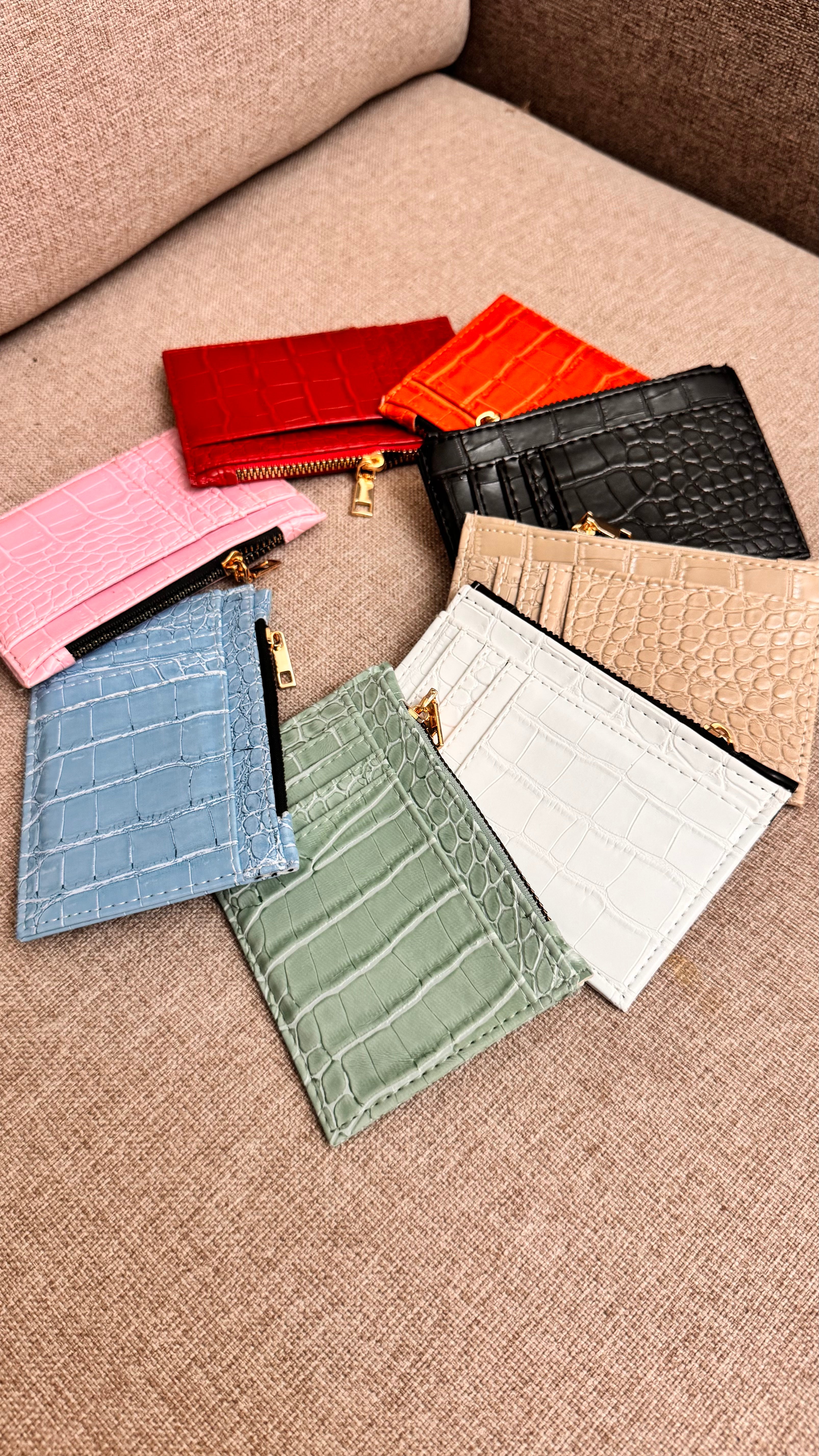 Ivy cardholder