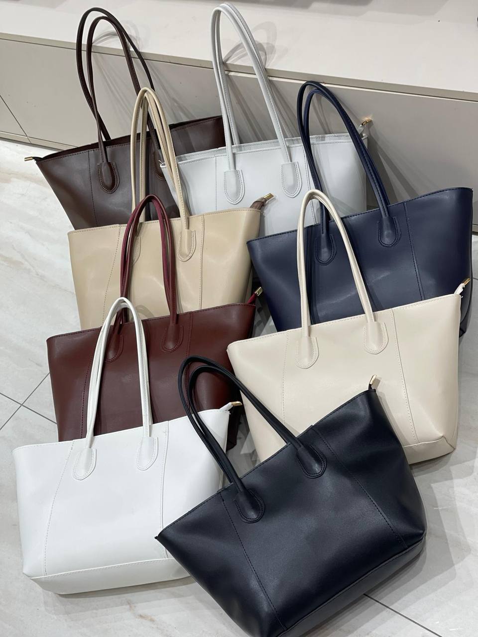 Aria Tote Bag